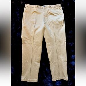 Orvis Men's Khaki Chinos